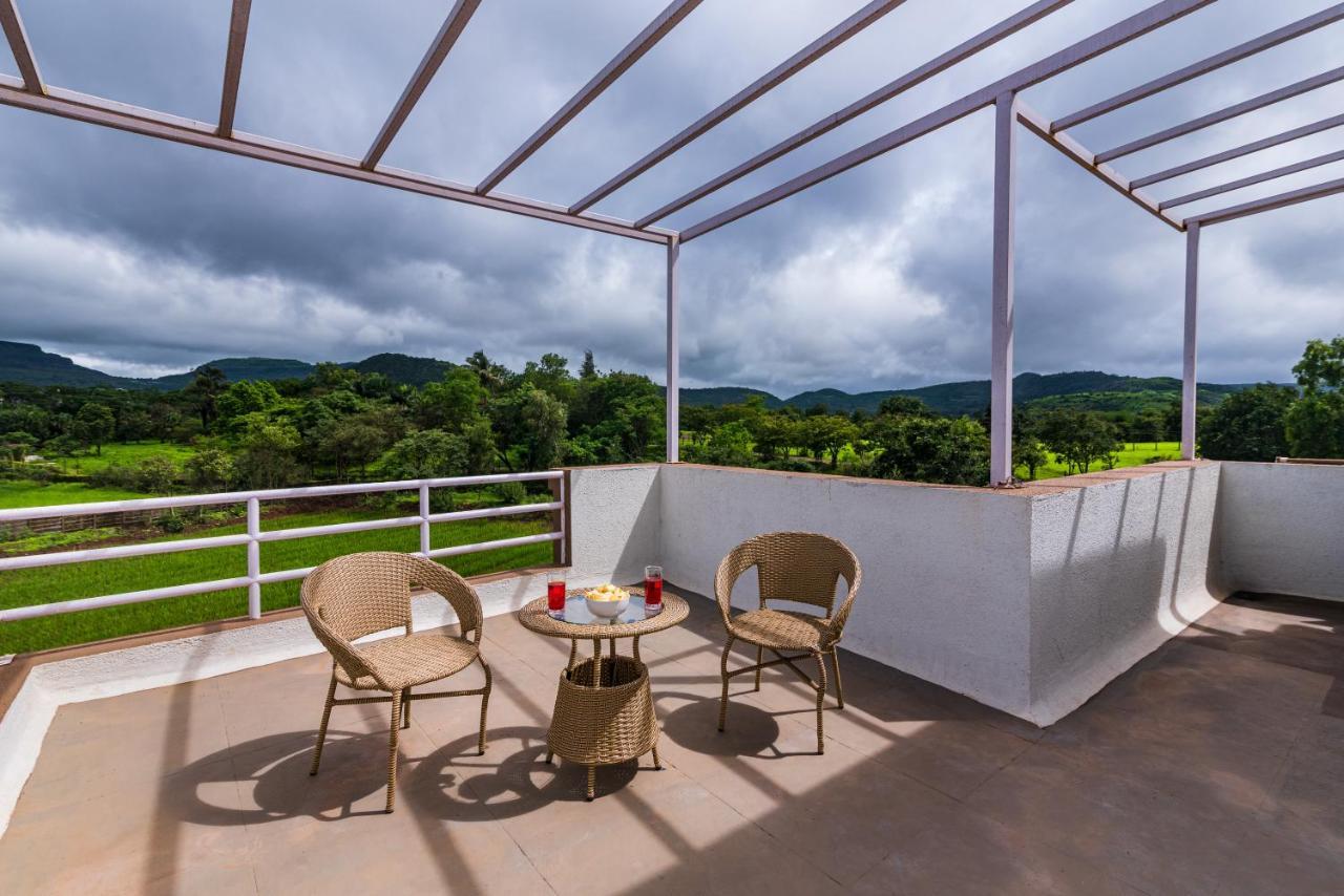 Saffronstays Aster, Plunge Pool Villa With Garden, Lonavala Buitenkant foto